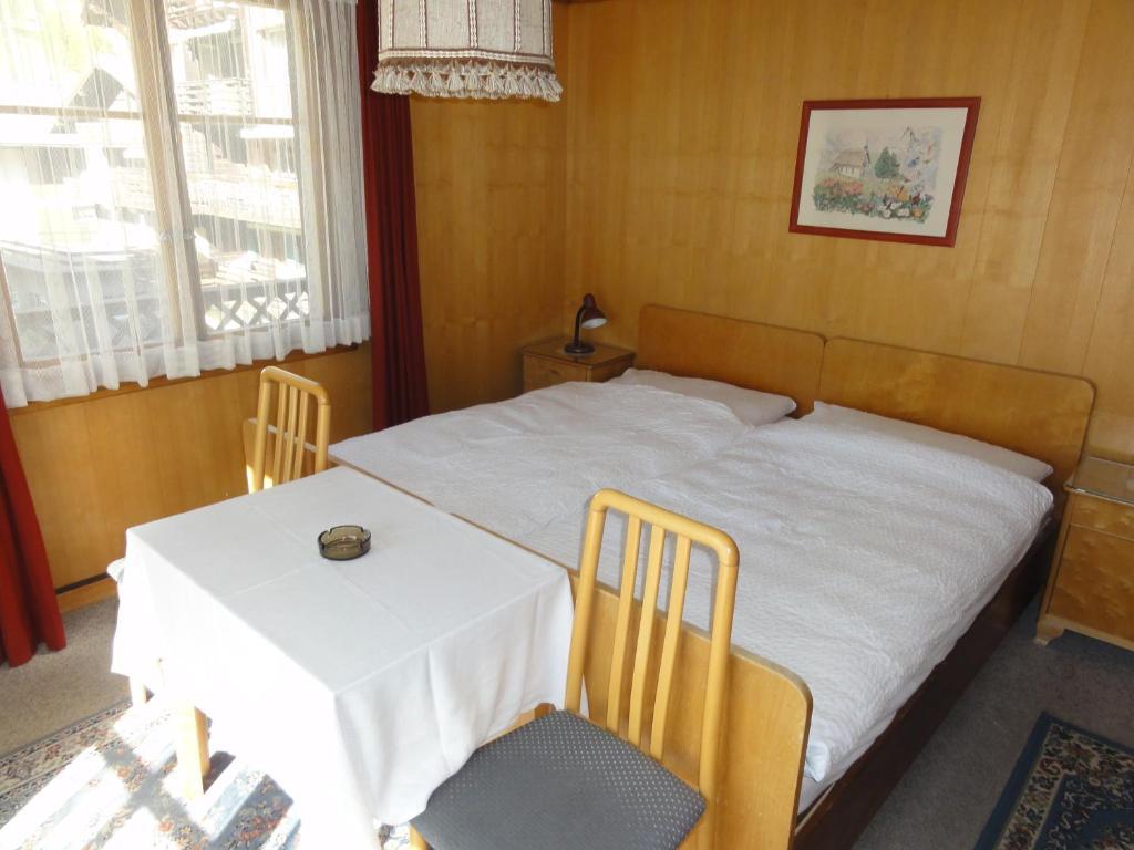 Hotel Cima Zermatt Bilik gambar